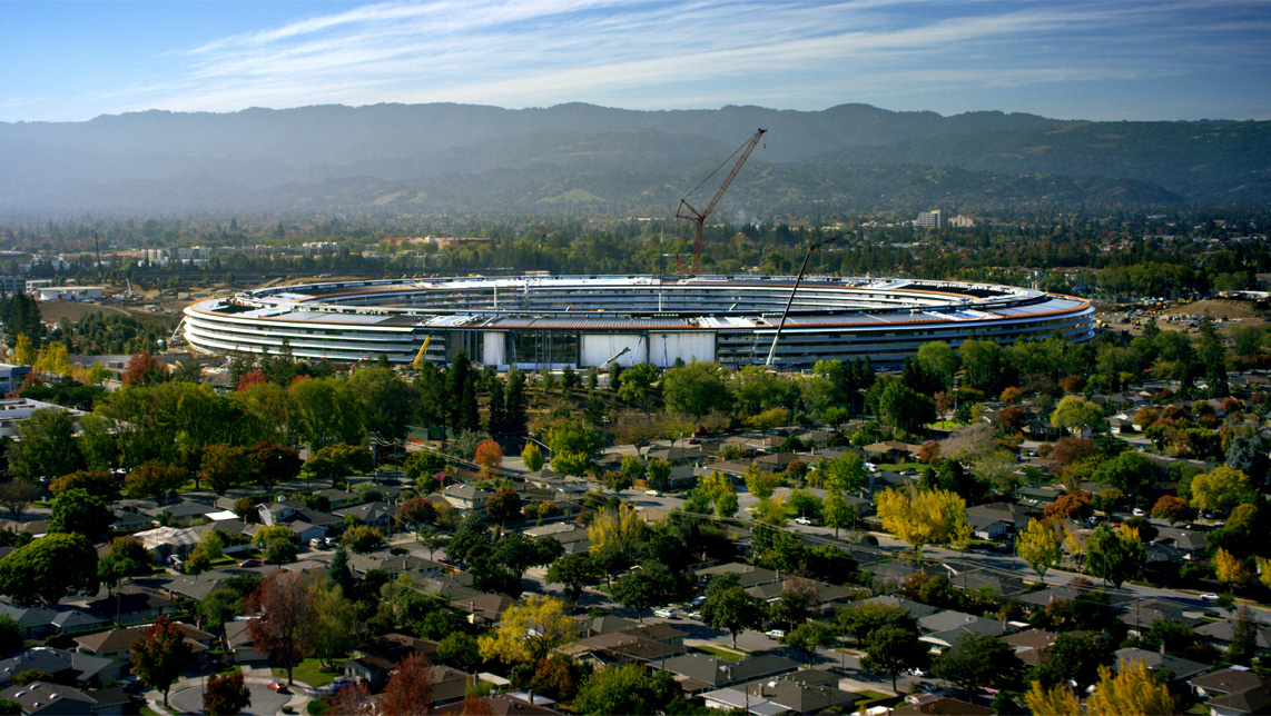 Luftbildaufnahmen von Apple Park Luftbildaufnahmen von Apple Park