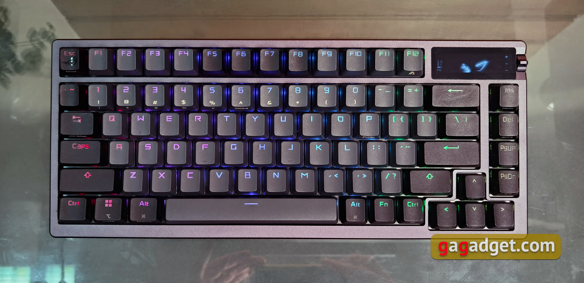 ASUS ROG Azoth im Test: eine kompromisslose mechanische Tastatur für Gamer, die man nicht erwarten würde-38 ASUS ROG Azoth im Test: eine kompromisslose mechanische Tastatur für Gamer, die man nicht erwarten würde-38