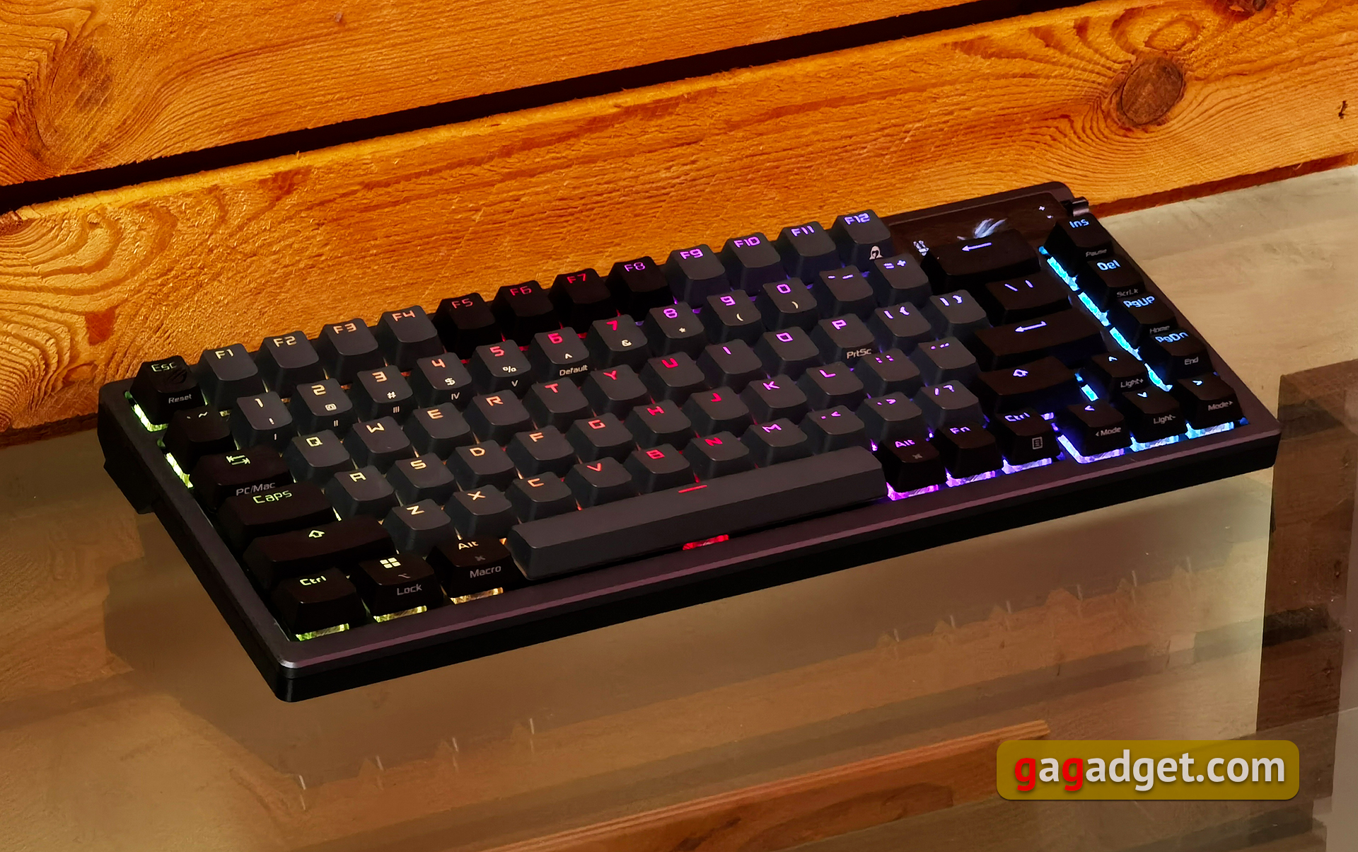 ASUS ROG Azoth im Test: eine kompromisslose mechanische Tastatur für Gamer, die man nicht erwarten würde-59 ASUS ROG Azoth im Test: eine kompromisslose mechanische Tastatur für Gamer, die man nicht erwarten würde-59
