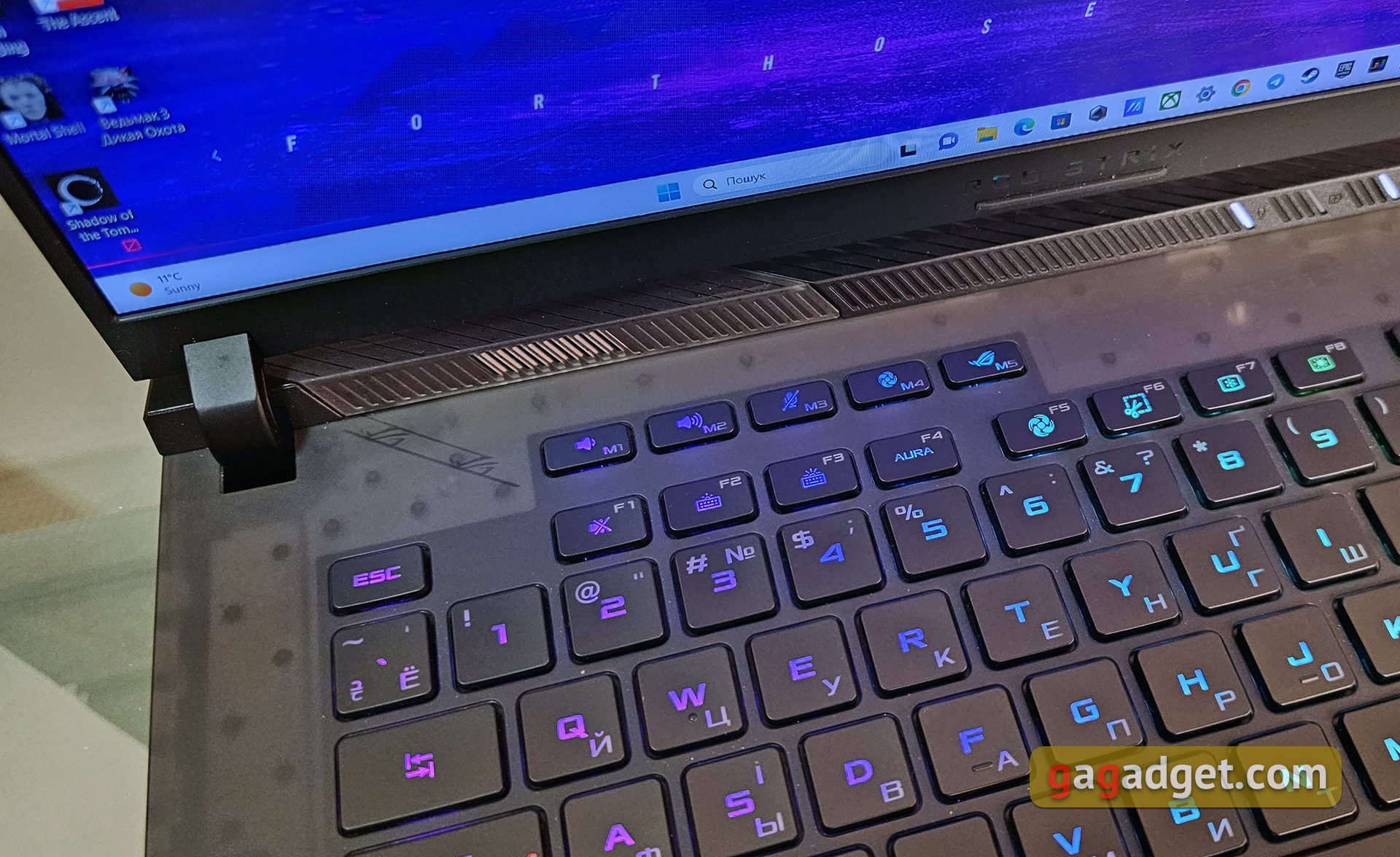 ASUS ROG Strix SCAR 16 (2023) Test: Totale Dominanz auf dem virtuellen Schlachtfeld-9