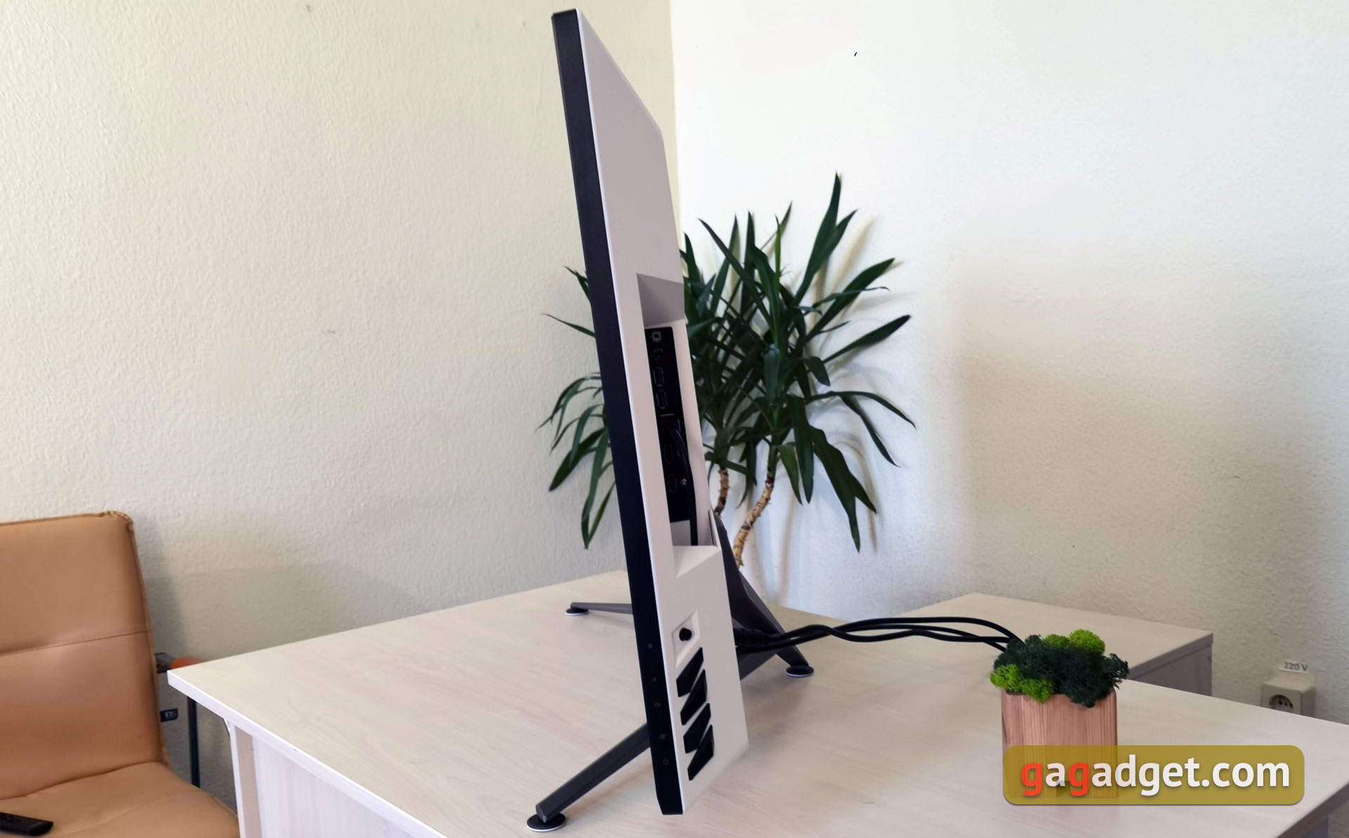 ASUS ROG Strix XG43UQ Test: Der beste Monitor für Next-Gen-Konsolen-31 ASUS ROG Strix XG43UQ Test: Der beste Monitor für Next-Gen-Konsolen-31
