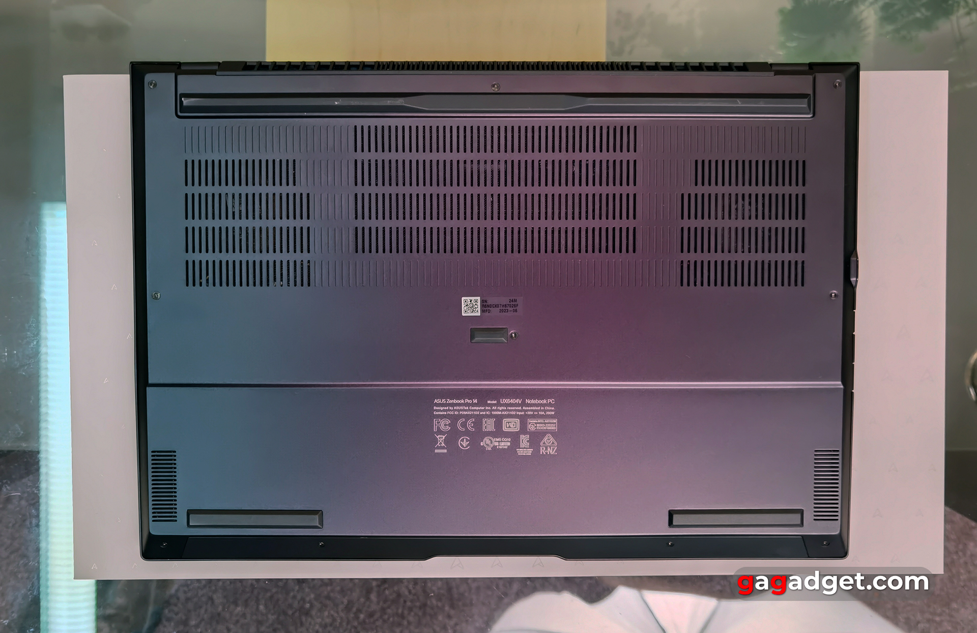Design of the ASUS Zenbook Pro 14 OLED Exterior of ASUS Zenbook Pro 14 OLED