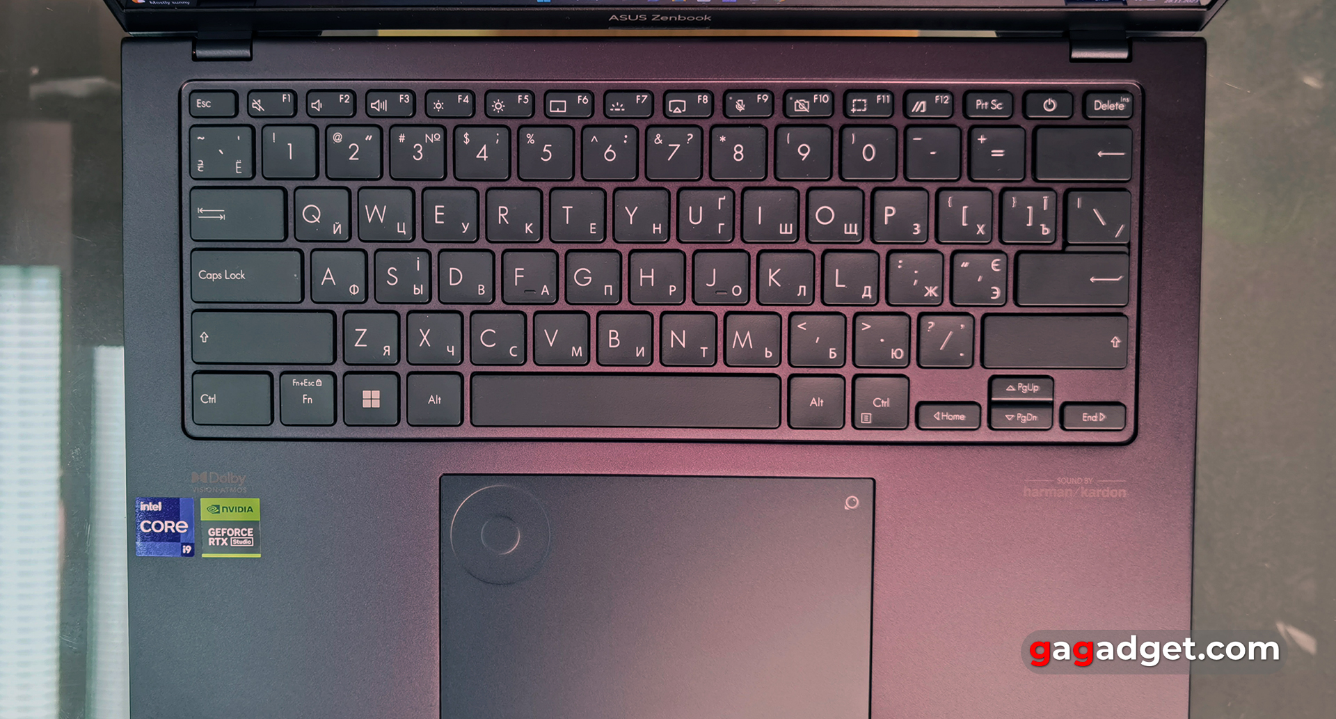 ASUS Zenbook Pro 14 OLED keyboard ASUS Zenbook Pro 14 OLED keyboard