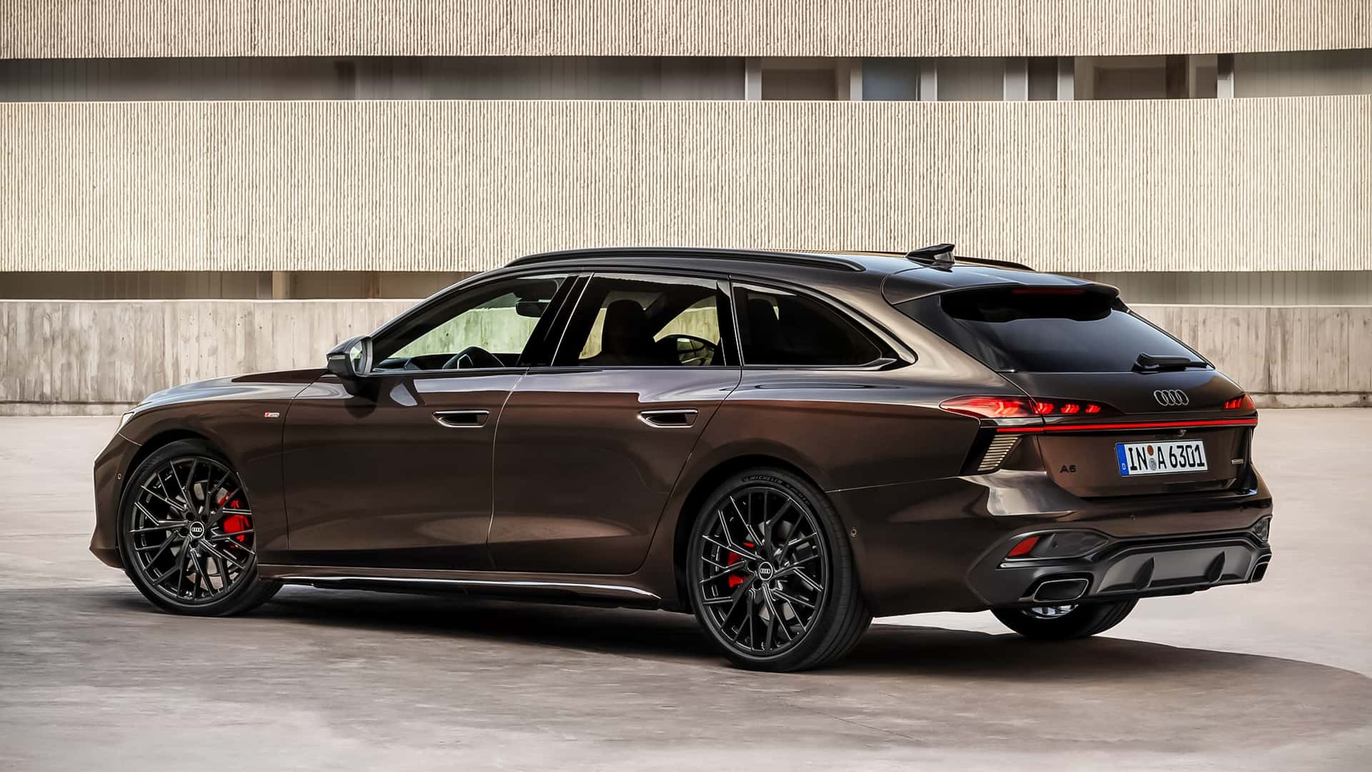 Audi A6 Avant 2025 - Rückansicht Audi A6 Avant 2025 - Rückansicht
