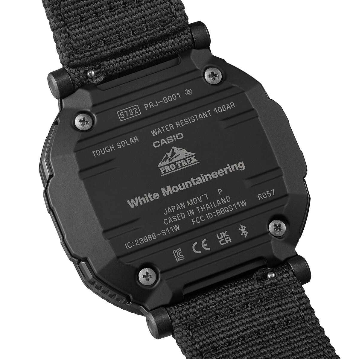 Casio Pro Trek PRJ-B001WM-1 mit schwarzem Design und dreieckigen Mustern