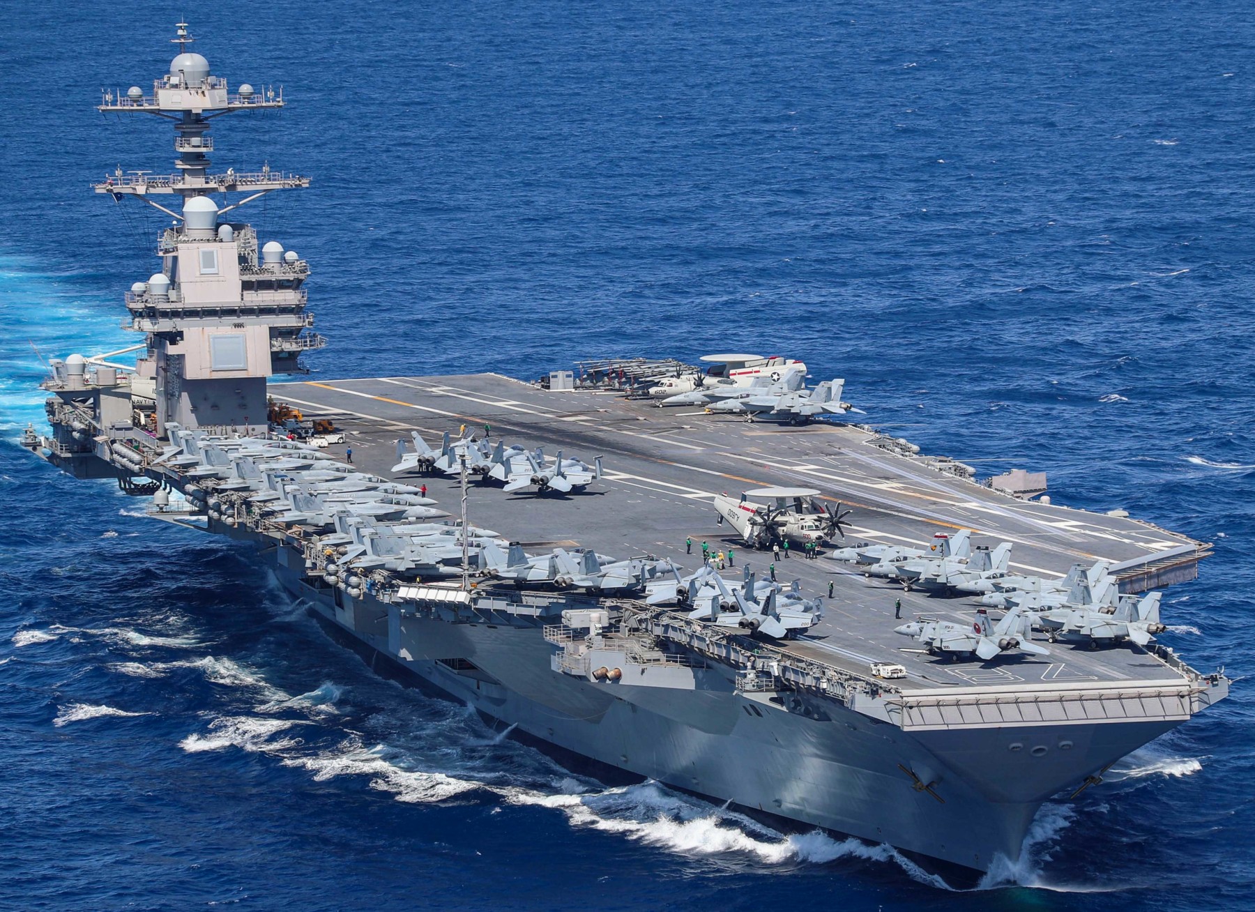 Die US-Marine schickt den größten Flugzeugträger der Welt, die USS Gerald R. Ford, im Wert von über 13 Milliarden Dollar in die Türkei-2 Die US-Marine schickt den größten Flugzeugträger der Welt, die USS Gerald R. Ford, im Wert von über 13 Milliarden Dollar in die Türkei-2