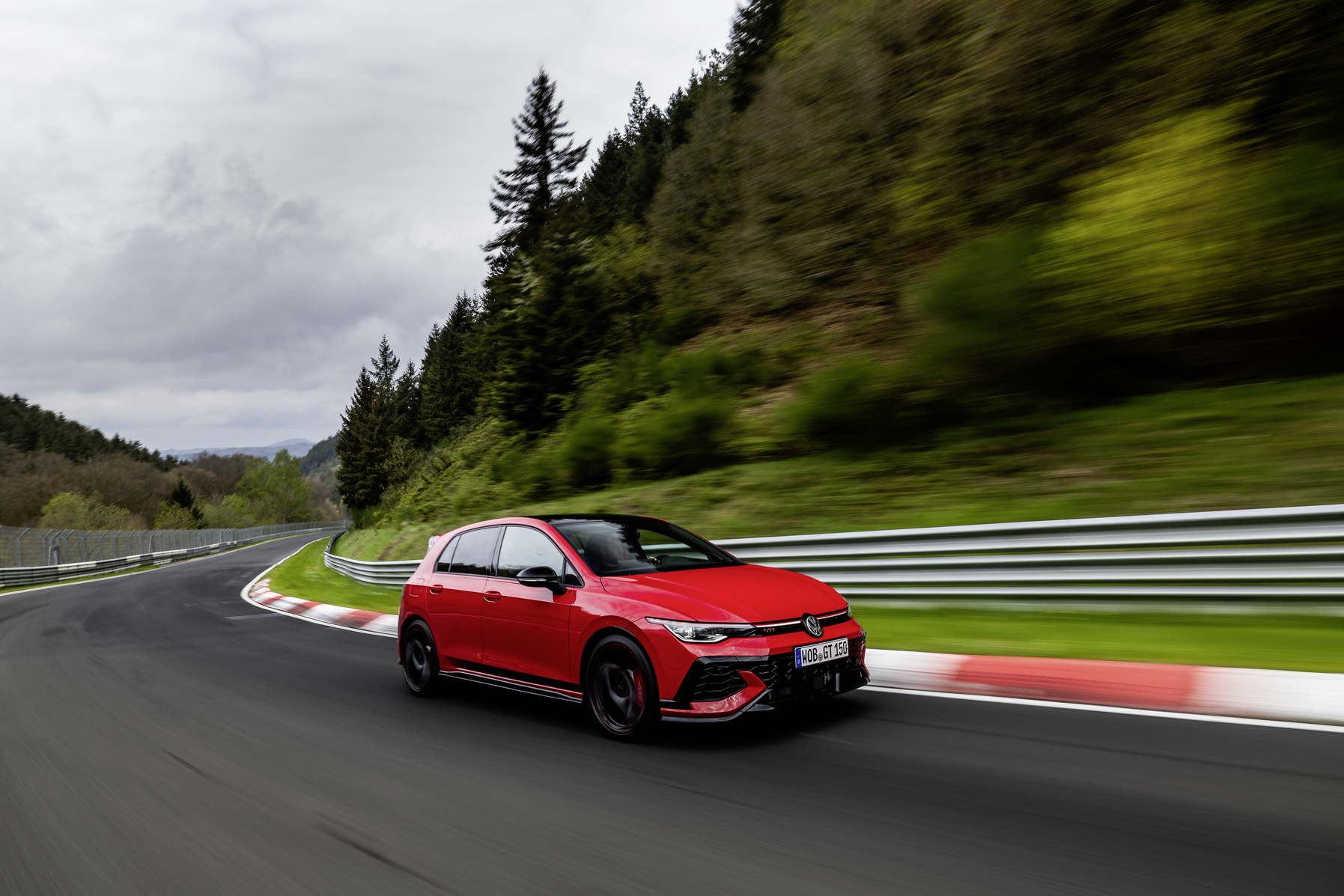 Golf GTI Edition 50 auf der Straße