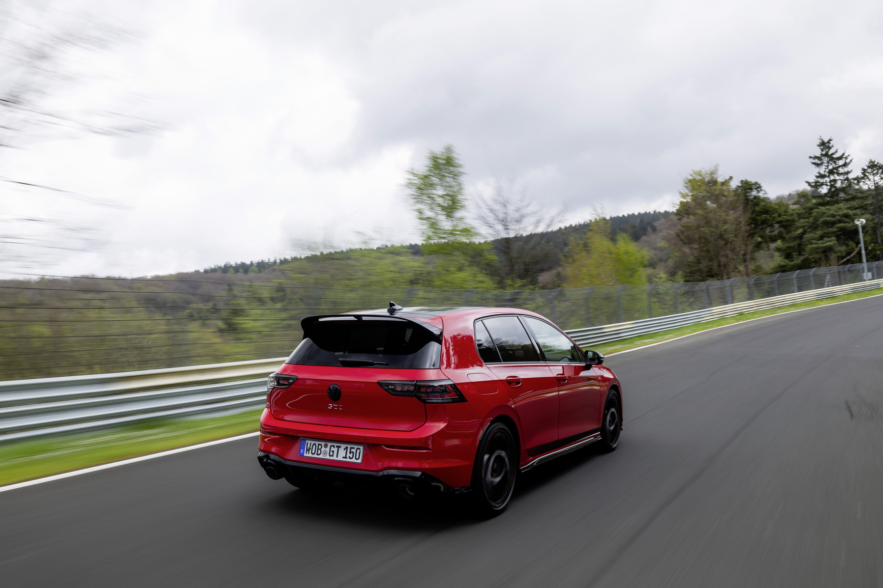 Frontansicht des Golf GTI Edition 50