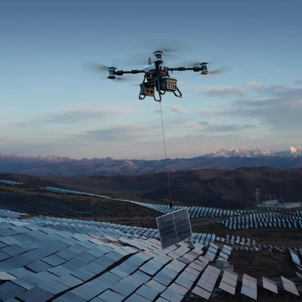 DJI FlyCart 100 auf dem Boden