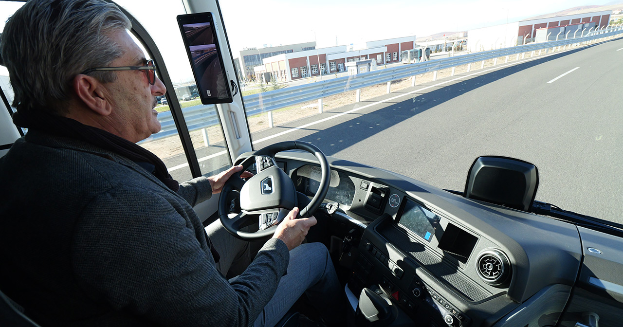 Erprobung des Coach E von MAN Lion mit Fokus auf Elektrifizierung Erprobung des Coach E von MAN Lion mit Fokus auf Elektrifizierung