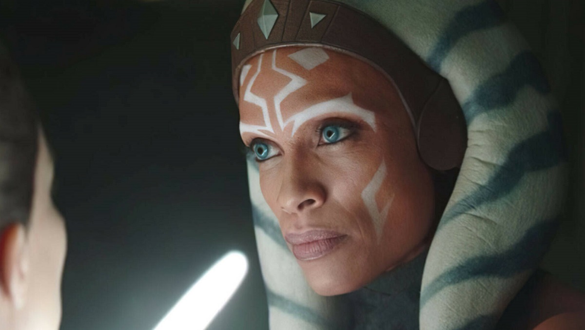 Der stimmungsvolle und dynamische Star Wars: Ahsoka-Trailer erinnert an die Vergangenheit der Protagonistin und zeigt, was sie in der Zukunft erwartet