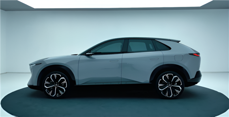 Vorderer Kofferraum der elektrischen Version des Mazda EZ-60 Vorderer Kofferraum der elektrischen Version des Mazda EZ-60