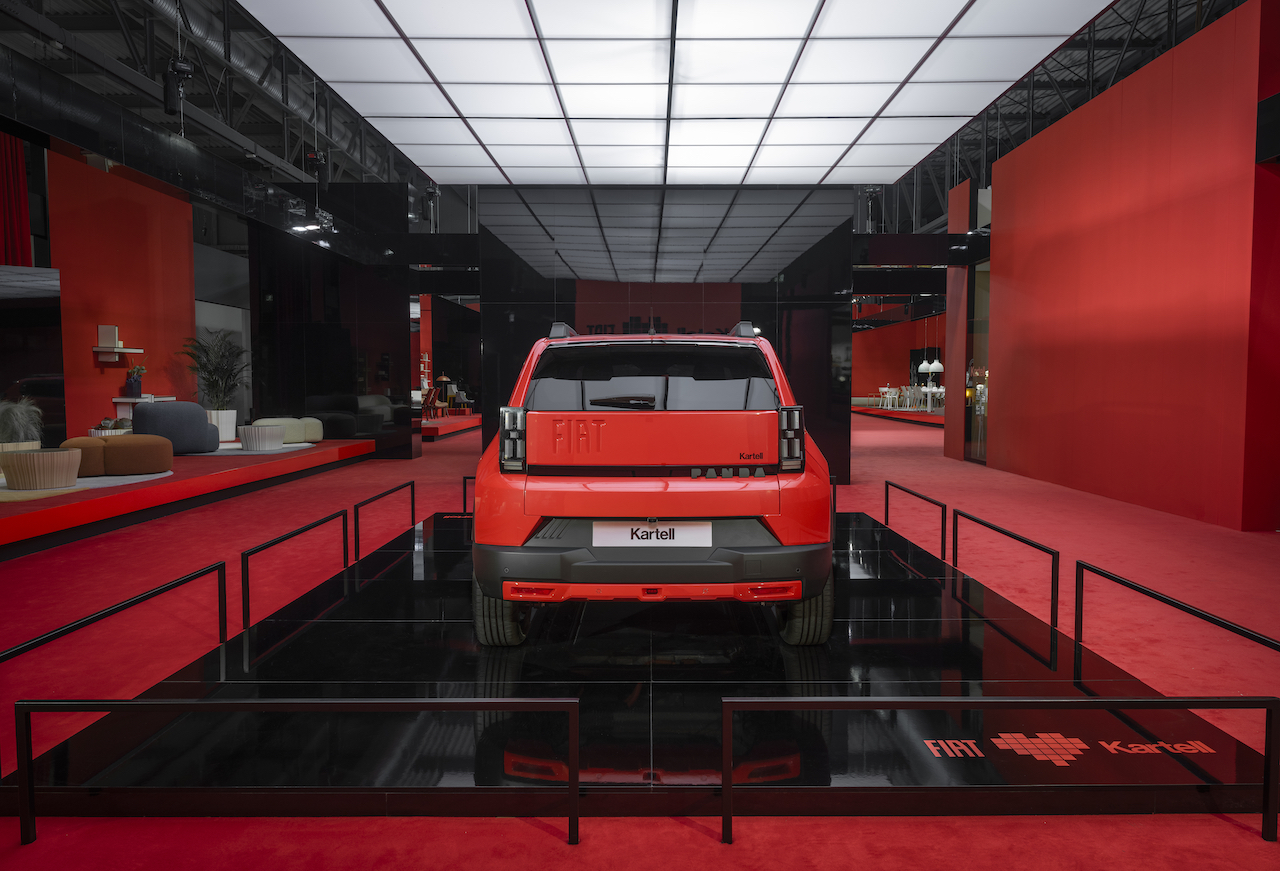 Fiat Grande Panda Kartell aus verschiedenen Winkeln