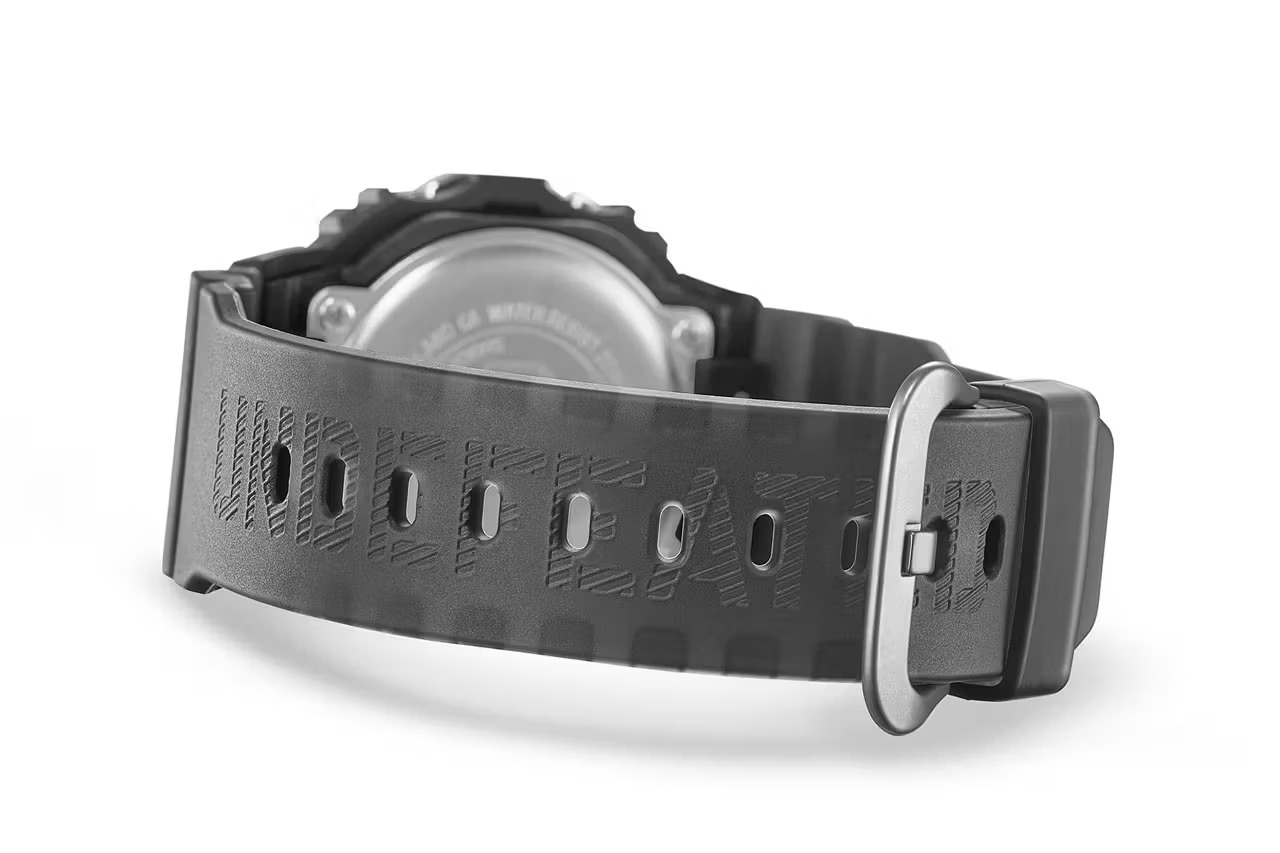 Casio G-Shock x Unbesiegt DWE5600UD-1 Casio G-Shock x Unbesiegt DWE5600UD-1