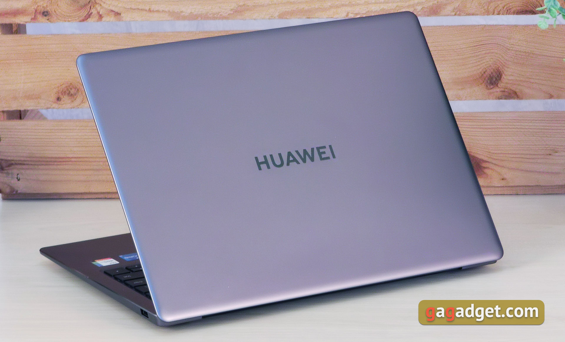 Test Huawei MateBook 14s: Huawei-Laptop mit Google-Diensten und schnellem Bildschirm-4 Test Huawei MateBook 14s: Huawei-Laptop mit Google-Diensten und schnellem Bildschirm-4