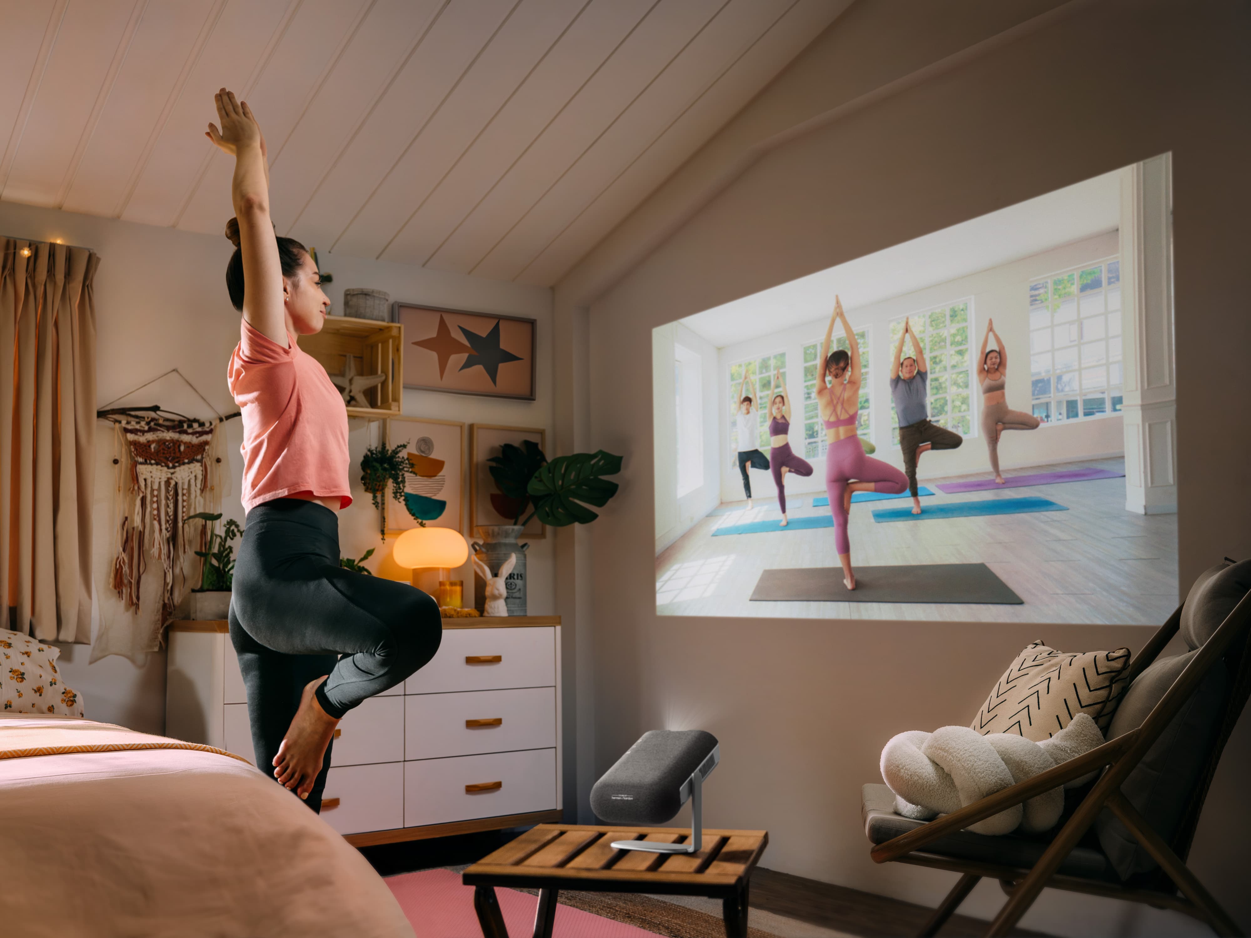 Einen Film mit dem ViewSonic M1 Max ansehen Einen Film mit dem ViewSonic M1 Max ansehen