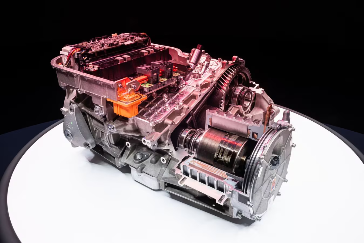Интерьер Ferrari Elettrica