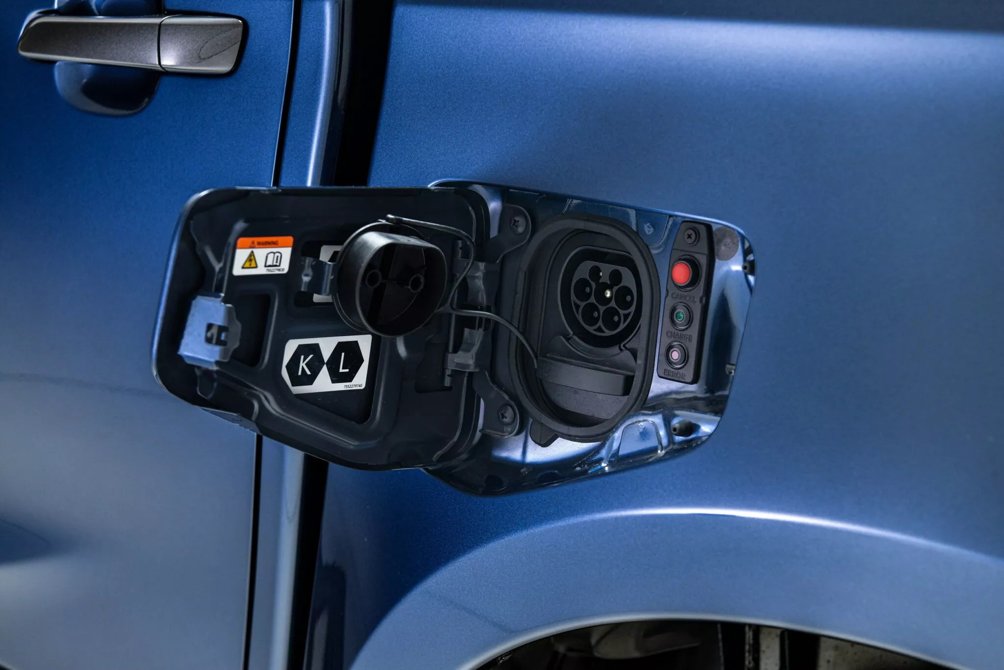 Bild Isuzu D-Max EV mit Ladung