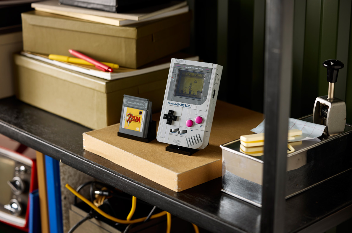 LEGO Game Boy mit Zelda-Cartridge
