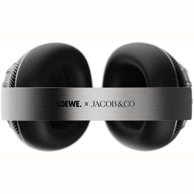 Loewe x JacobCo Ice Diamond Headphones Loewe x JacobCo Ice Diamond Headphones