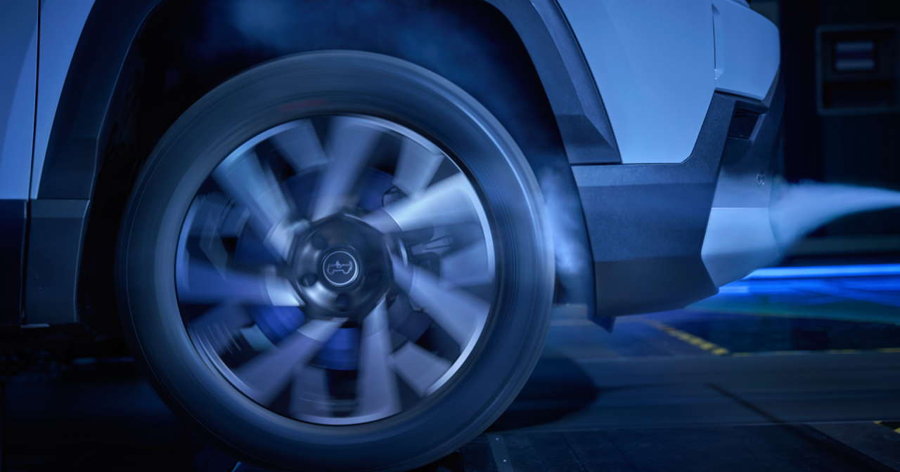 Der neue Jeep Compass im Windkanal. Der neue Jeep Compass im Windkanal.