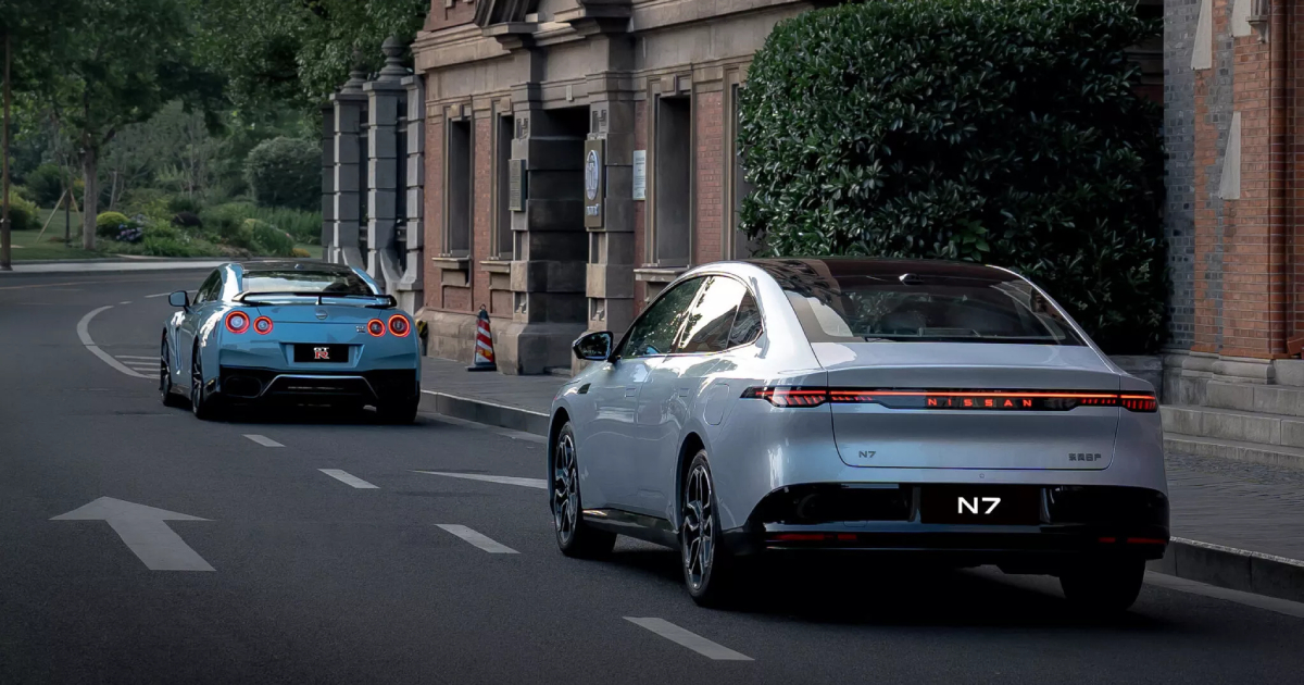 Ein weiterer Blick auf den Nissan N7 und GT-R Ein weiterer Blick auf den Nissan N7 und GT-R