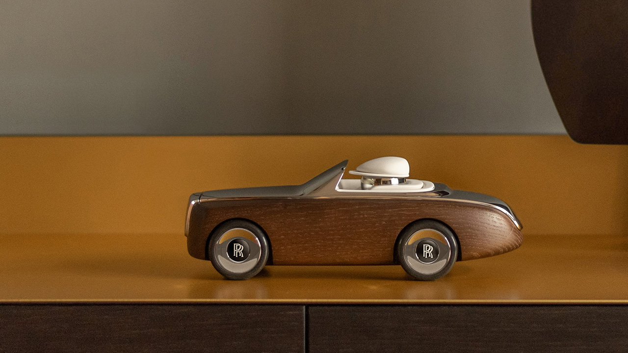 Zusammengebautes Rolls-Royce Cameo Modell