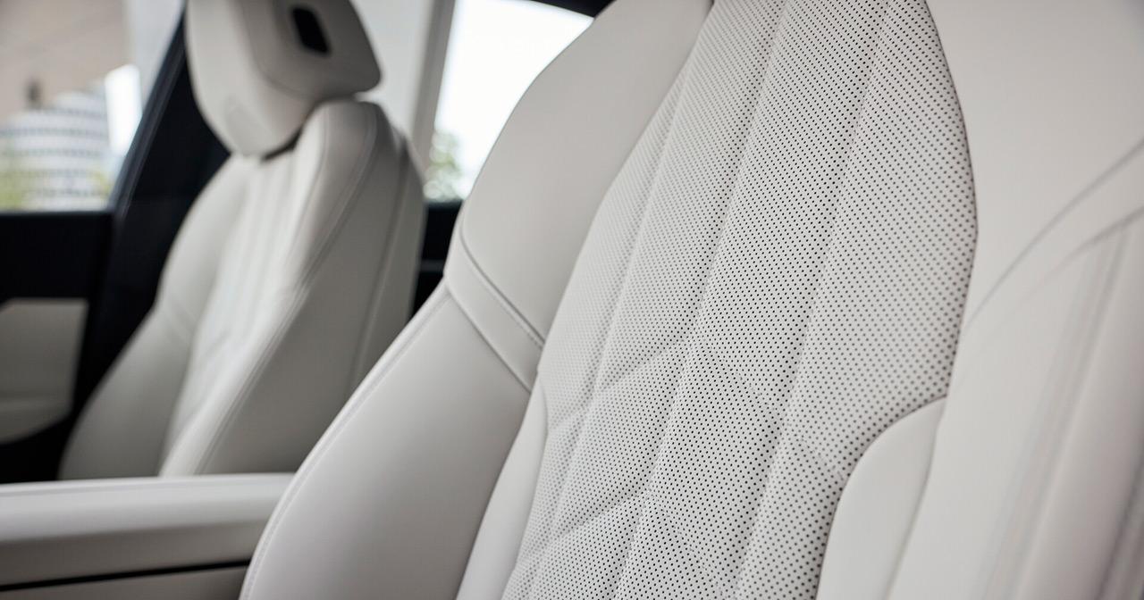 BMW 540i xDrive Legacy Edition - Seitenansicht BMW 540i xDrive Legacy Edition - Seitenansicht