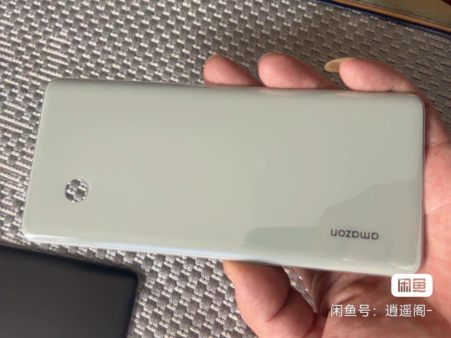 2024 arbeitete Xiaomi an einem Smartphone mit einer einzigen Kamera – aber es kam nie auf den Markt-3 Design der Rückseite von Xiaomi