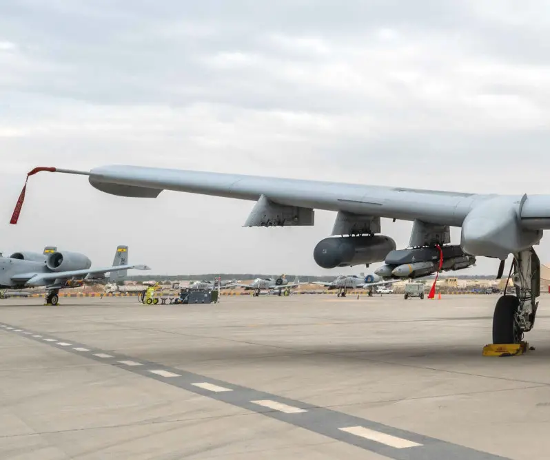 Das ikonische Kampfflugzeug A-10 Thunderbolt II kann jetzt APKWS II-Raketen und GBU-39/B-Lenkbomben mit kleinem Durchmesser einsetzen-3 Das ikonische Kampfflugzeug A-10 Thunderbolt II kann jetzt APKWS II-Raketen und GBU-39/B-Lenkbomben mit kleinem Durchmesser einsetzen-3
