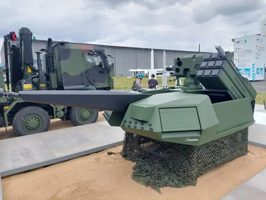 Skyranger 30-Luftverteidigungssystem mit SADM-Rakete