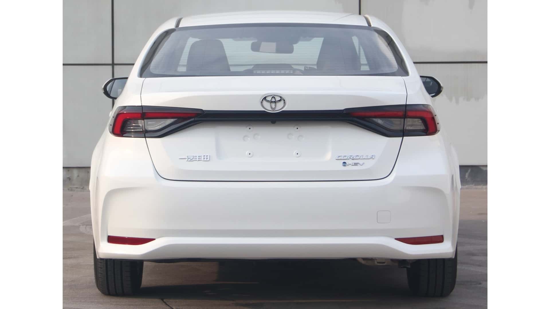 Toyota Corolla Update: Patente Bilder