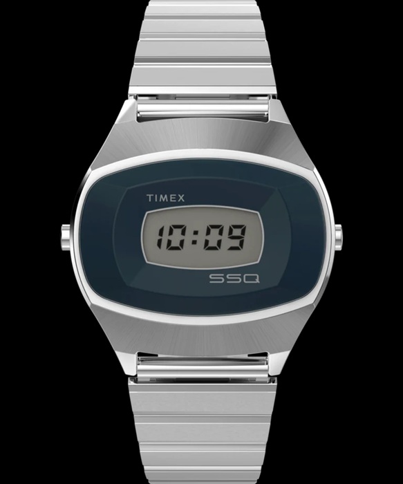 Q Timex 1975 SSQ with bracelet Q Timex 1975 SSQ with bracelet