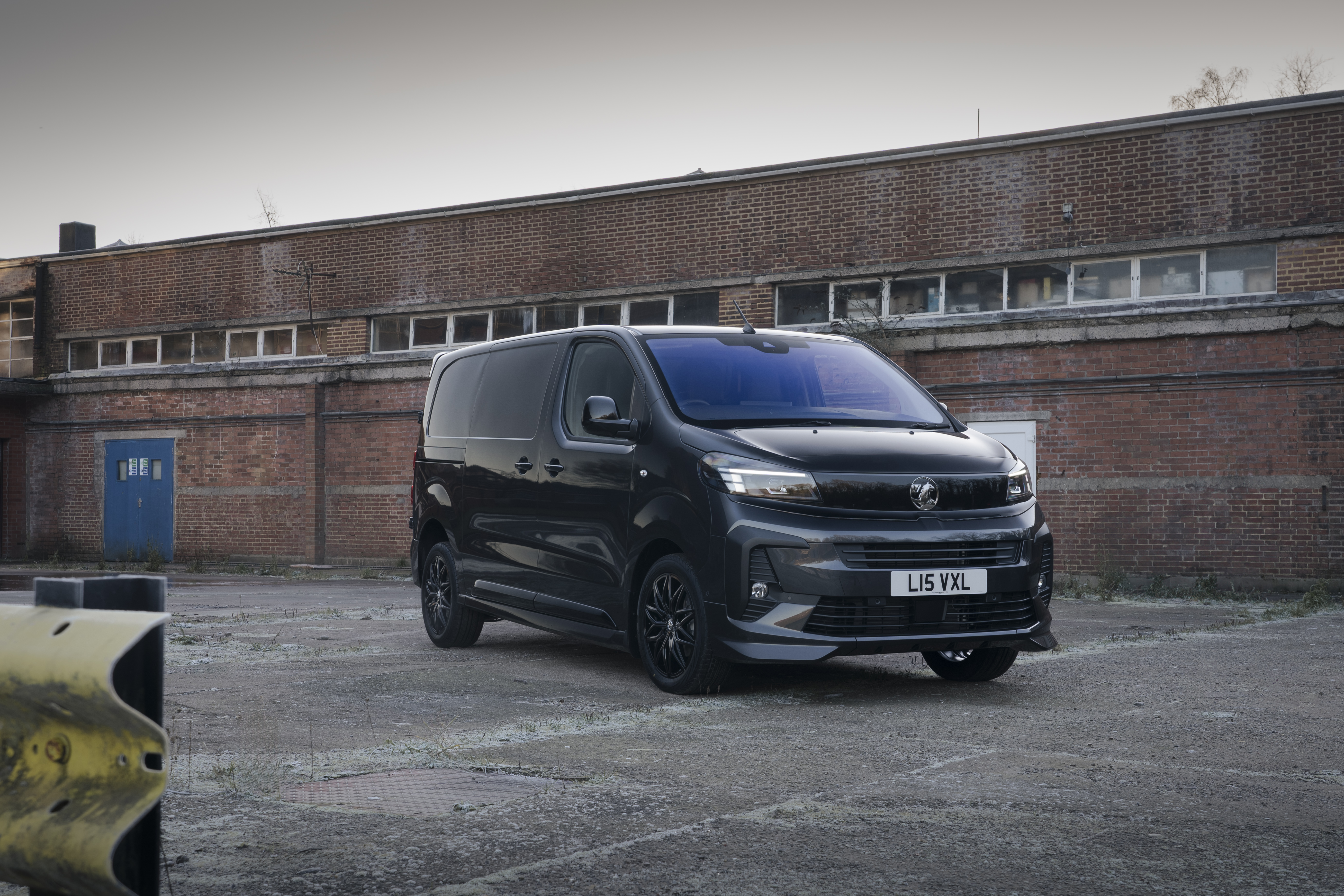 Vauxhall Vivaro GS Außenansicht 1