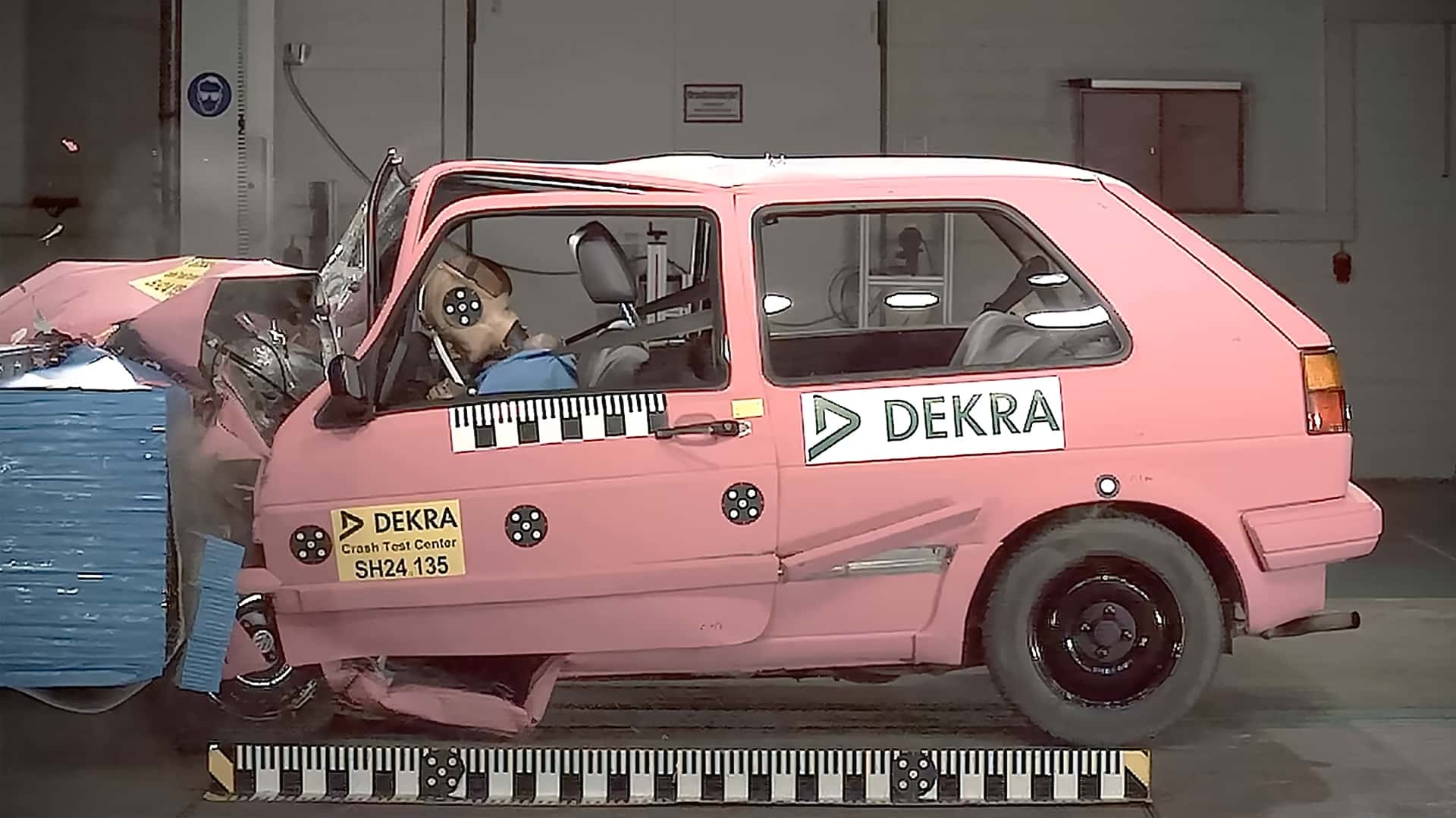 Volkswagen Golf VIII Crashtest
