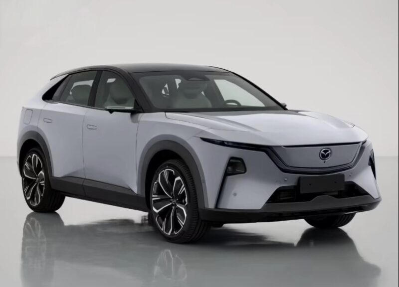 Hinterer Innenraum des Mazda EZ-60 Hinterer Innenraum des Mazda EZ-60